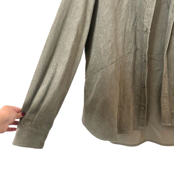 PIPPA THE LABEL Corduroy Oversized Shacket Sage NWT Small - Picture 4 of 5